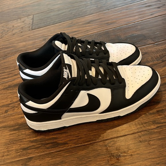 Men’s Nike Dunk - Picture 4 of 7